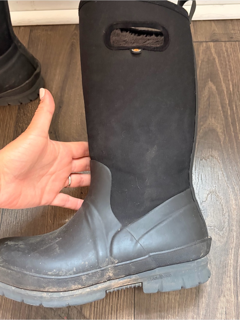 Bogs Women’s Tall Crandall Boots Size 8 - Picture 3 of 4
